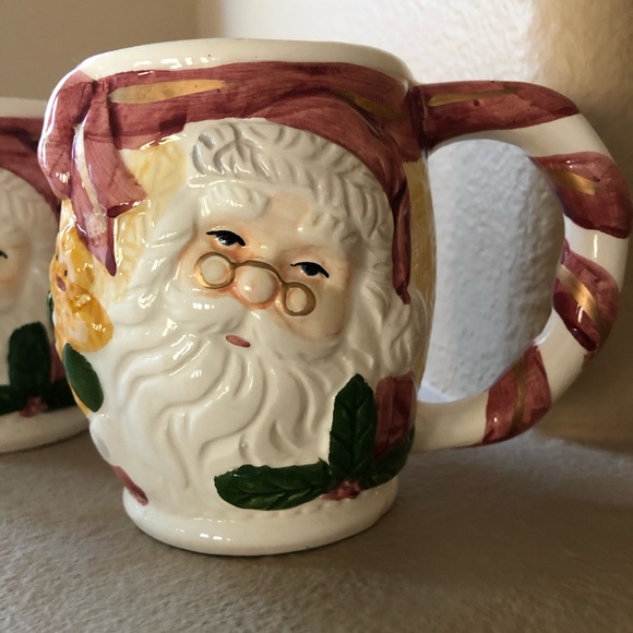 Other - Vintage Set of 2 Santa Mugs Christmas EUC Holidays